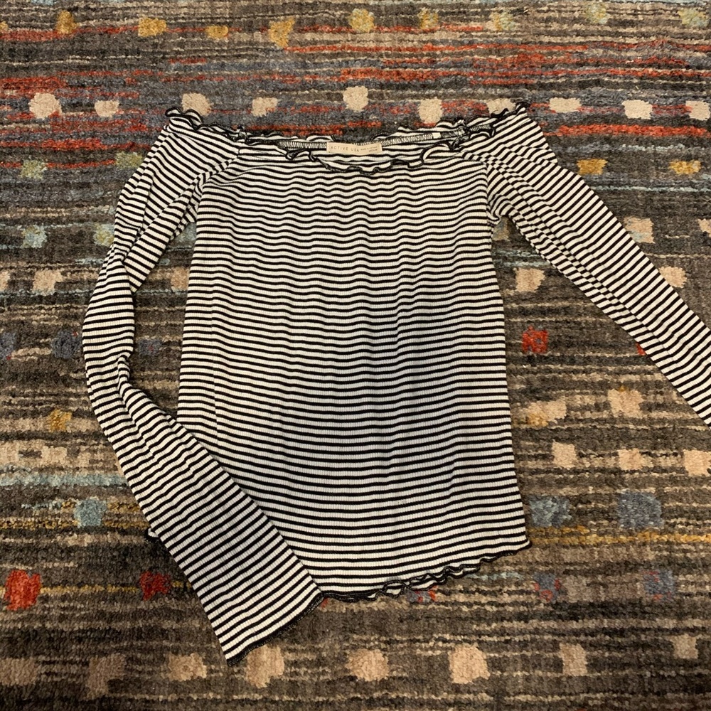 striped long sleeved shirt